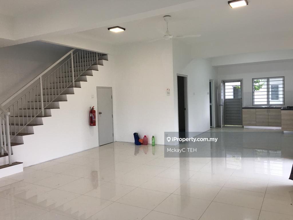 Casa green cybersouth dengkil house for rent 