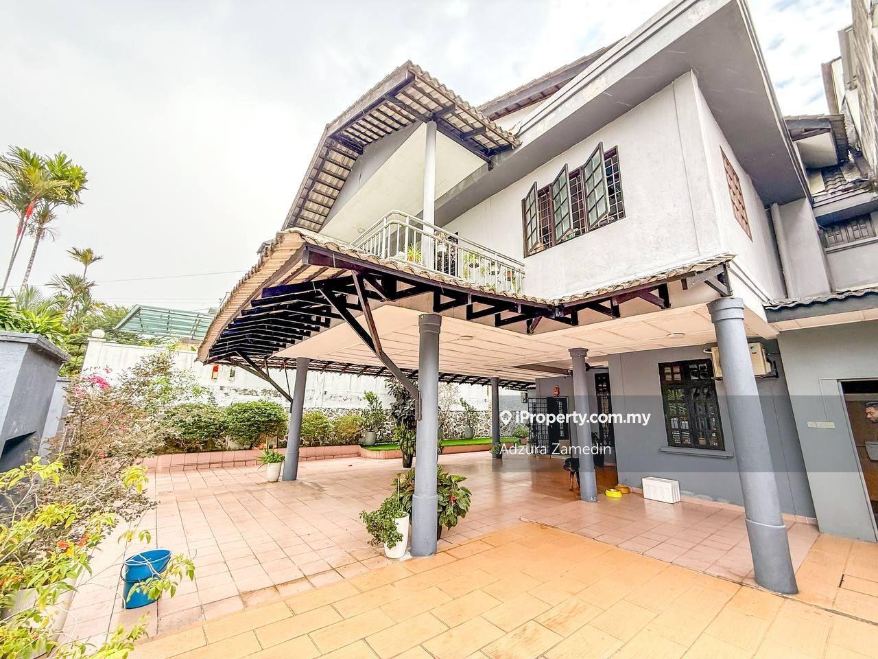 Renovated Double Storey Semi D Bandar Baru Selayang, Selayang