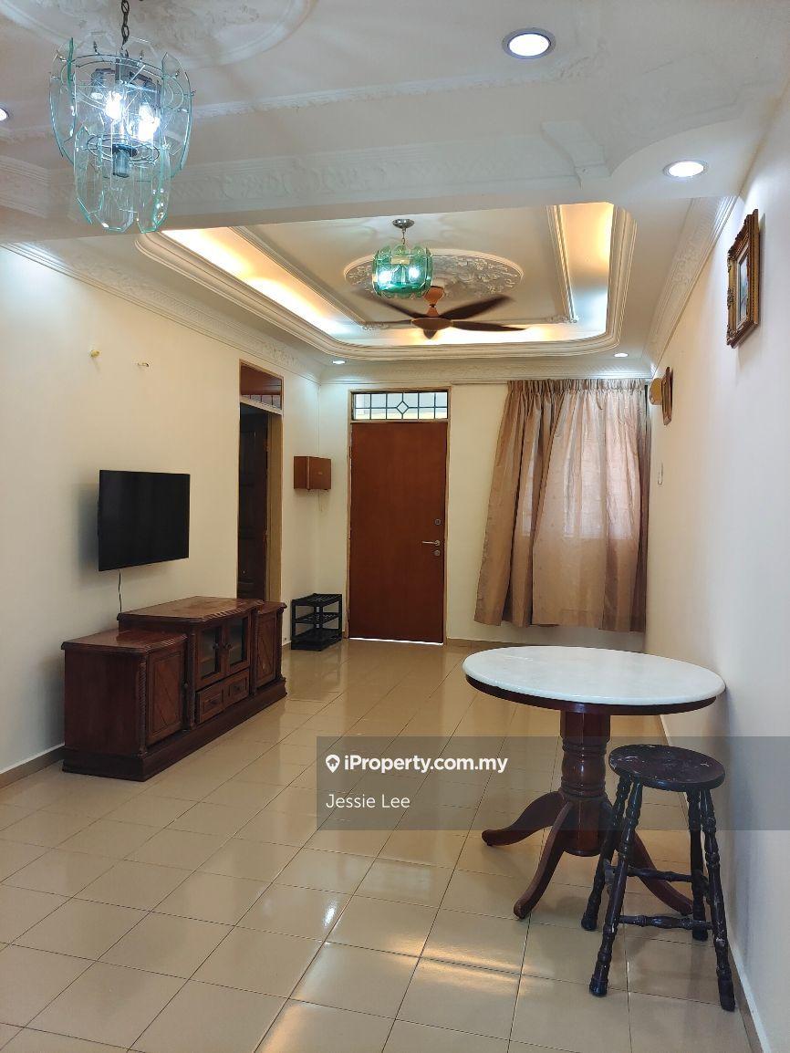 Corner lot partly furnished unit