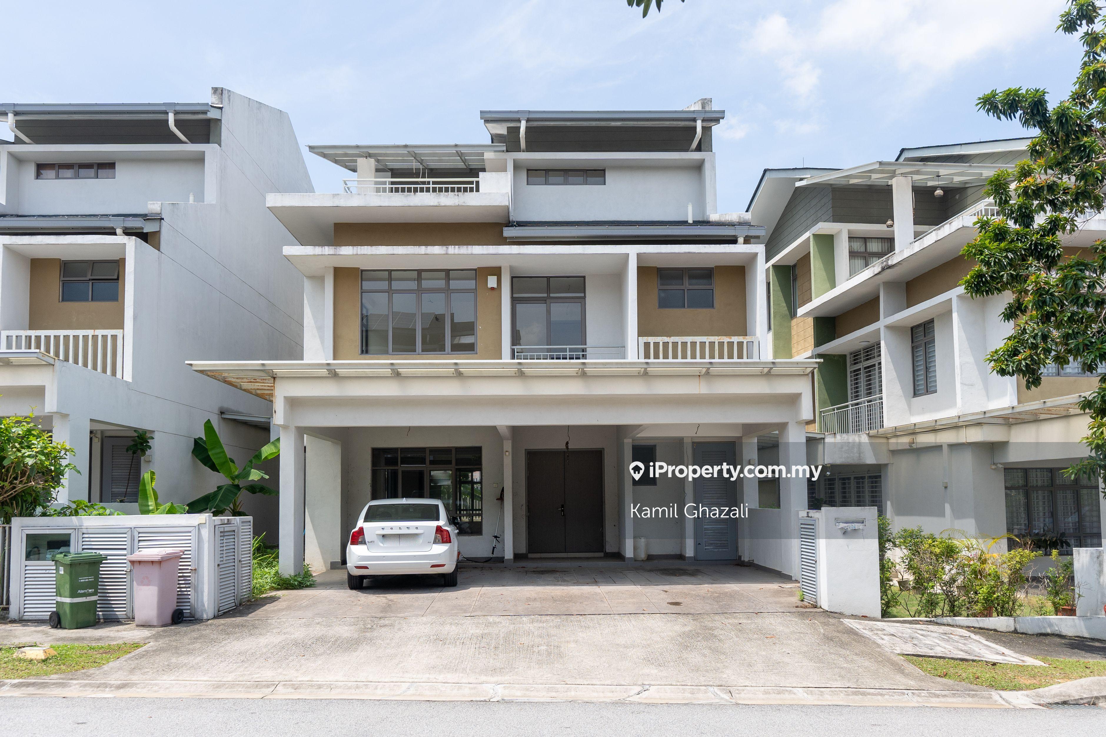 Modern Design P16 Danau Mutiara Zero lot Bungalow with lift