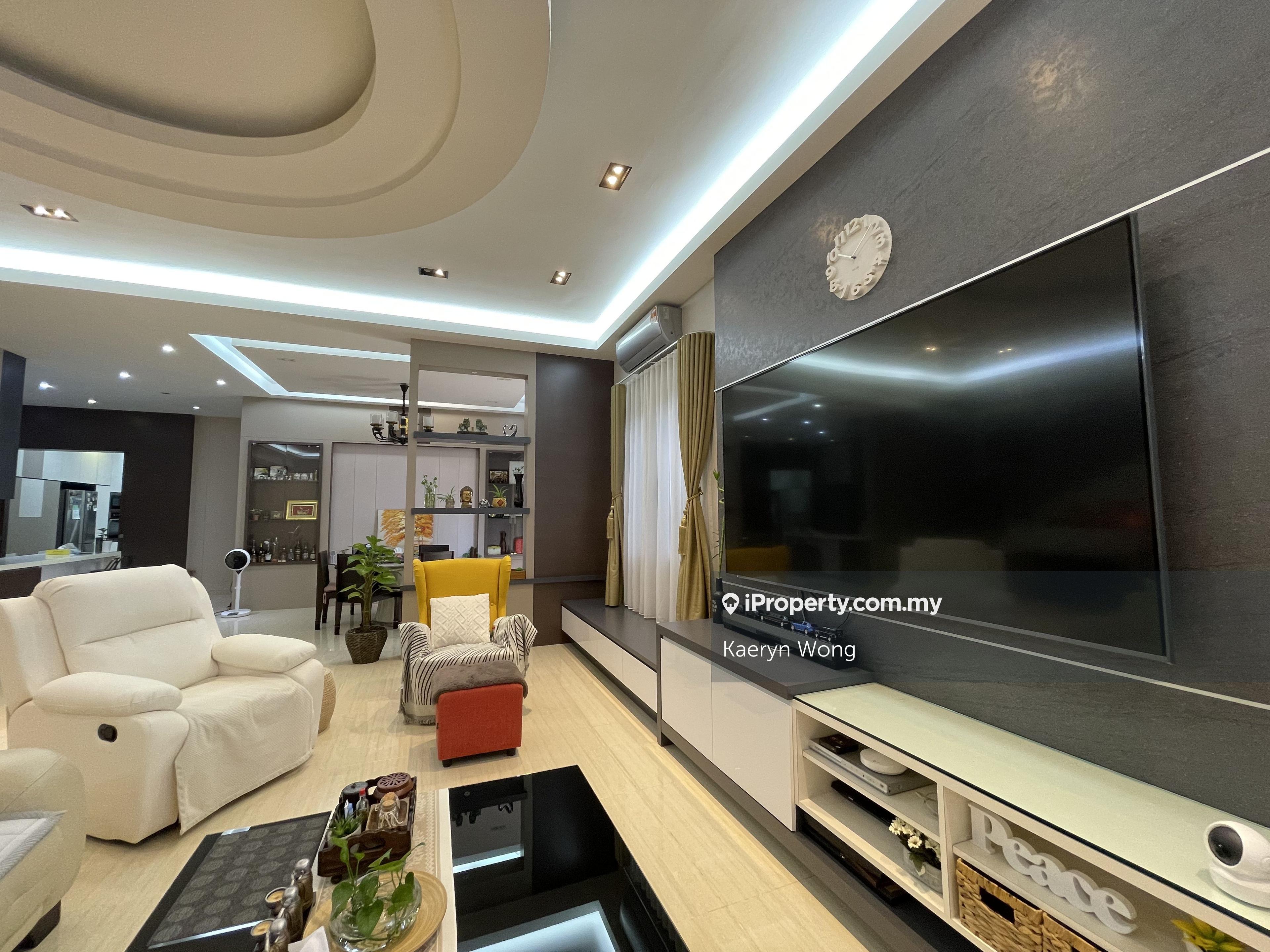 Fully renovated unit