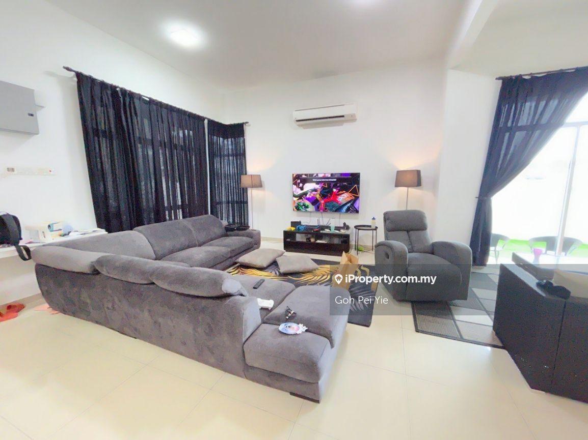 Renovated Double Storey Bungalow for Sale