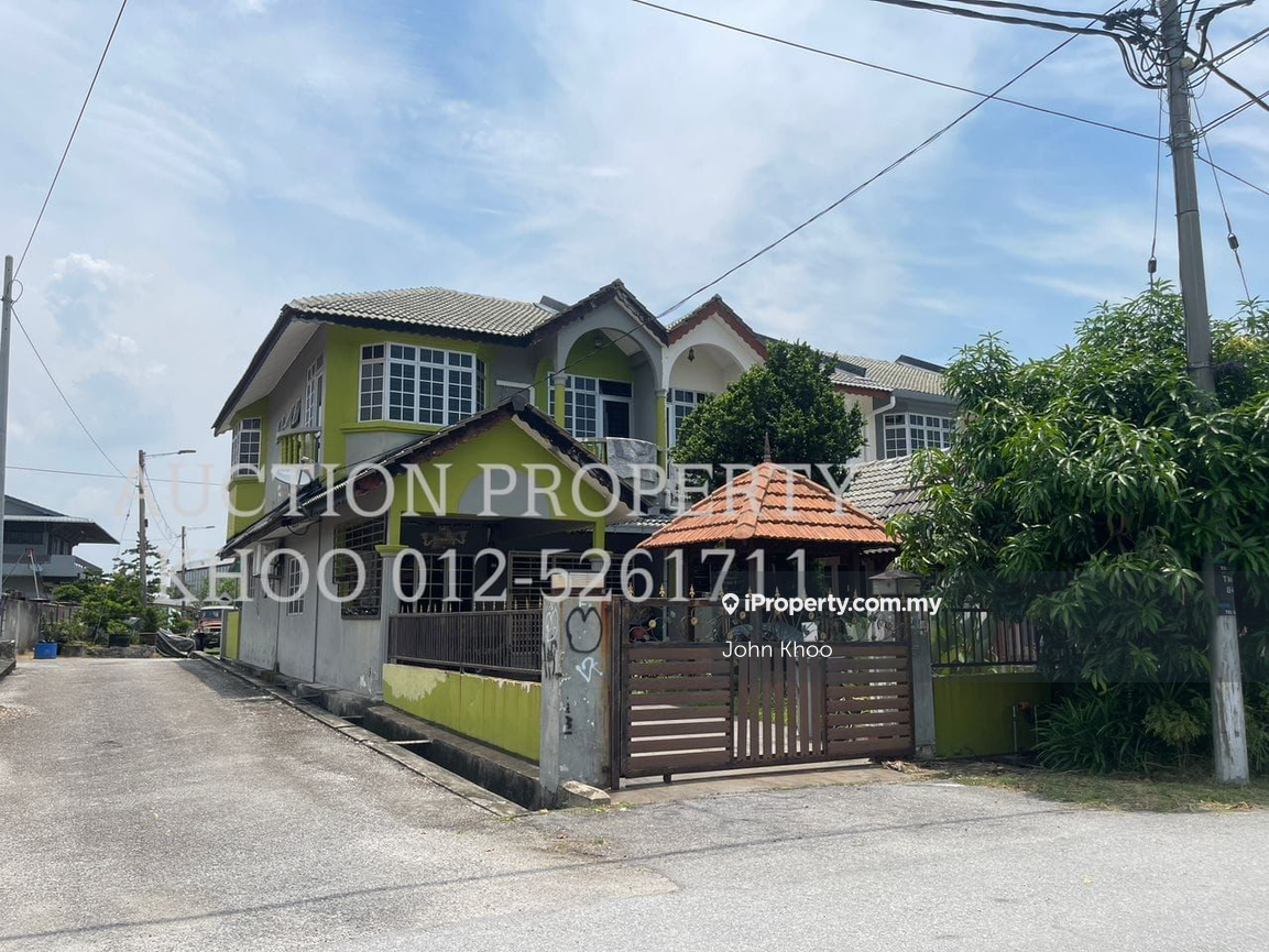Double storey end lot hs in tmn impian putra,port dickson