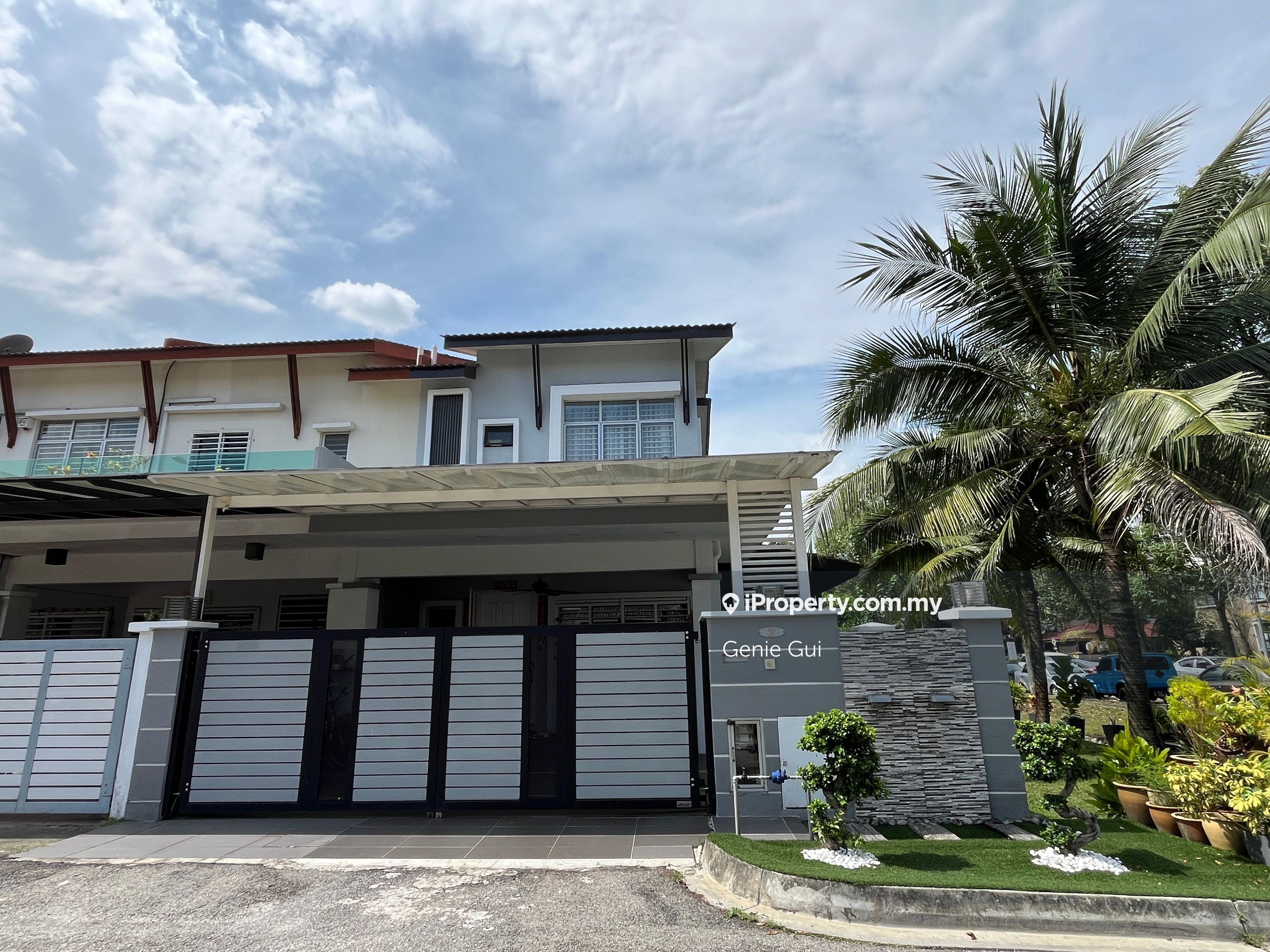 2 Storey End Lot for Sales