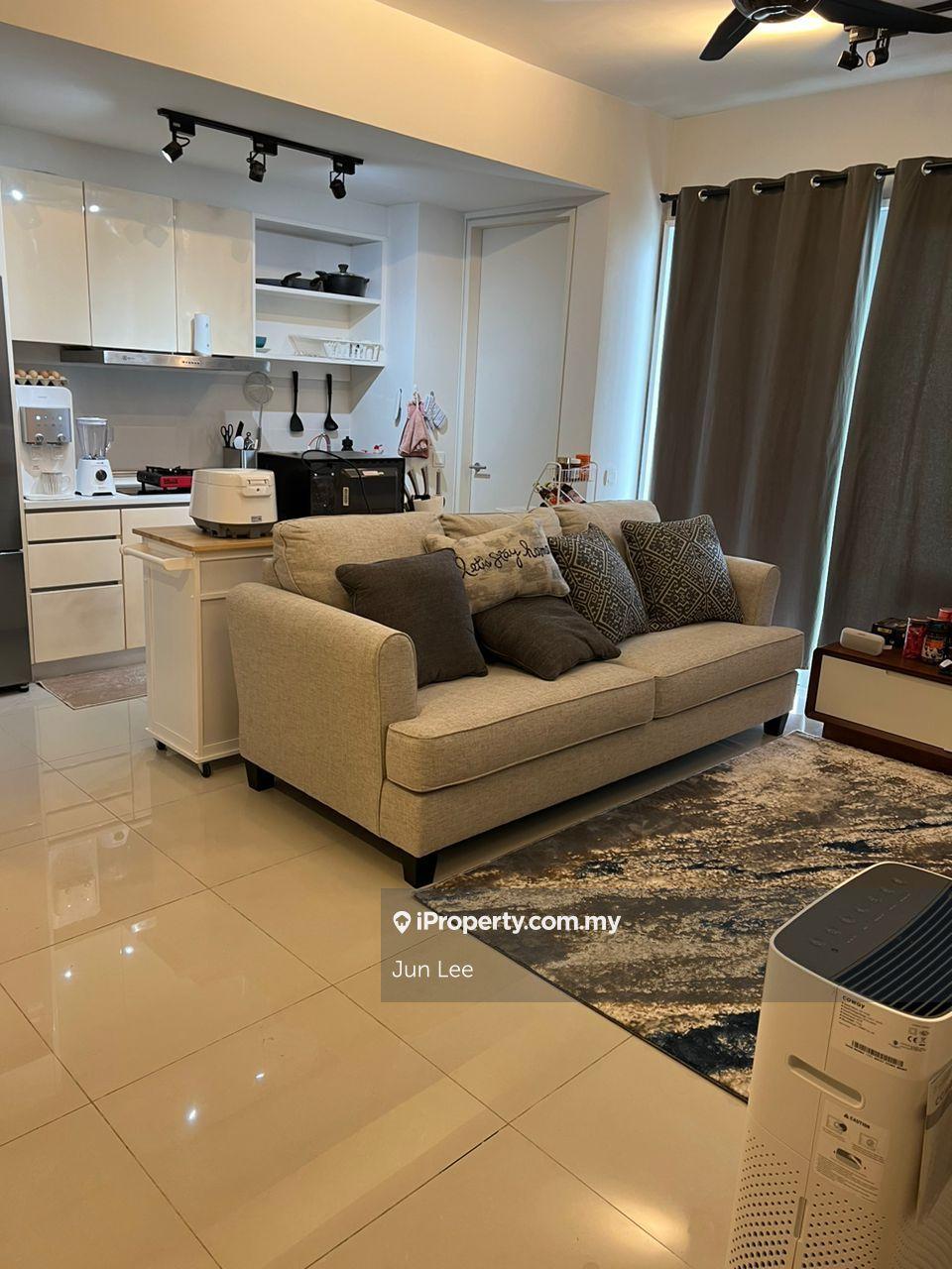 Verdi condo for sale - next to King Henry College Cyberjaya