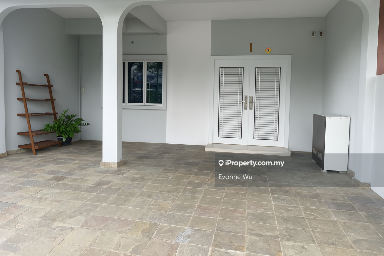 Taman Sentosa 4bedroom 3 bathroom Partial Furnished