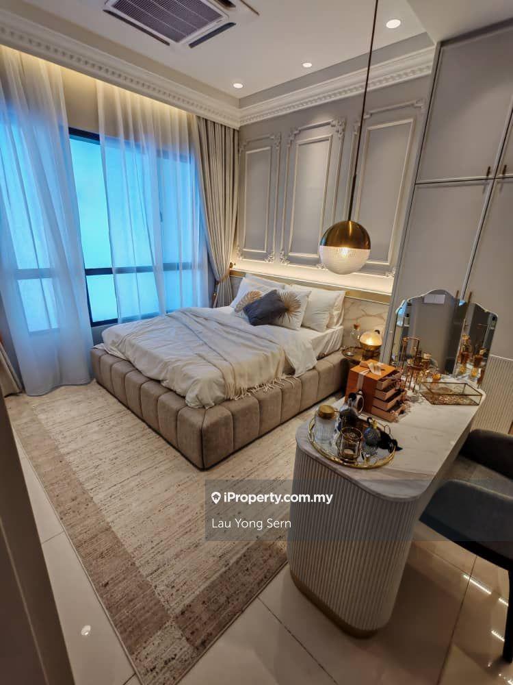 Pix 1 Residence Bayan Baru for Sales