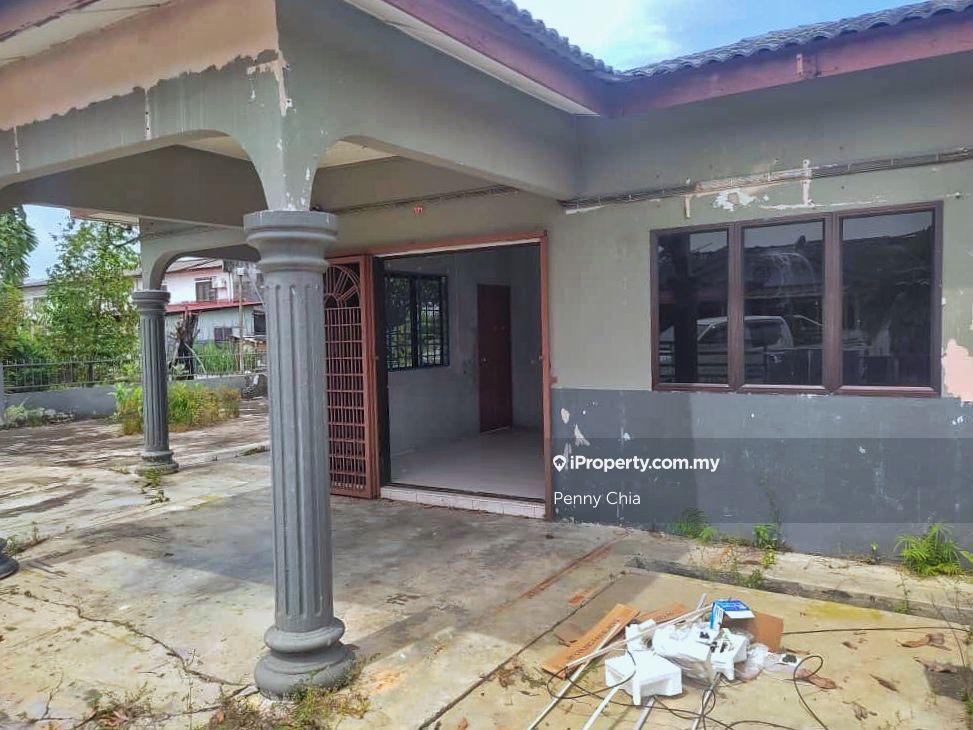 Basic Unit Telok Panglima Garang Single Storey Terrace