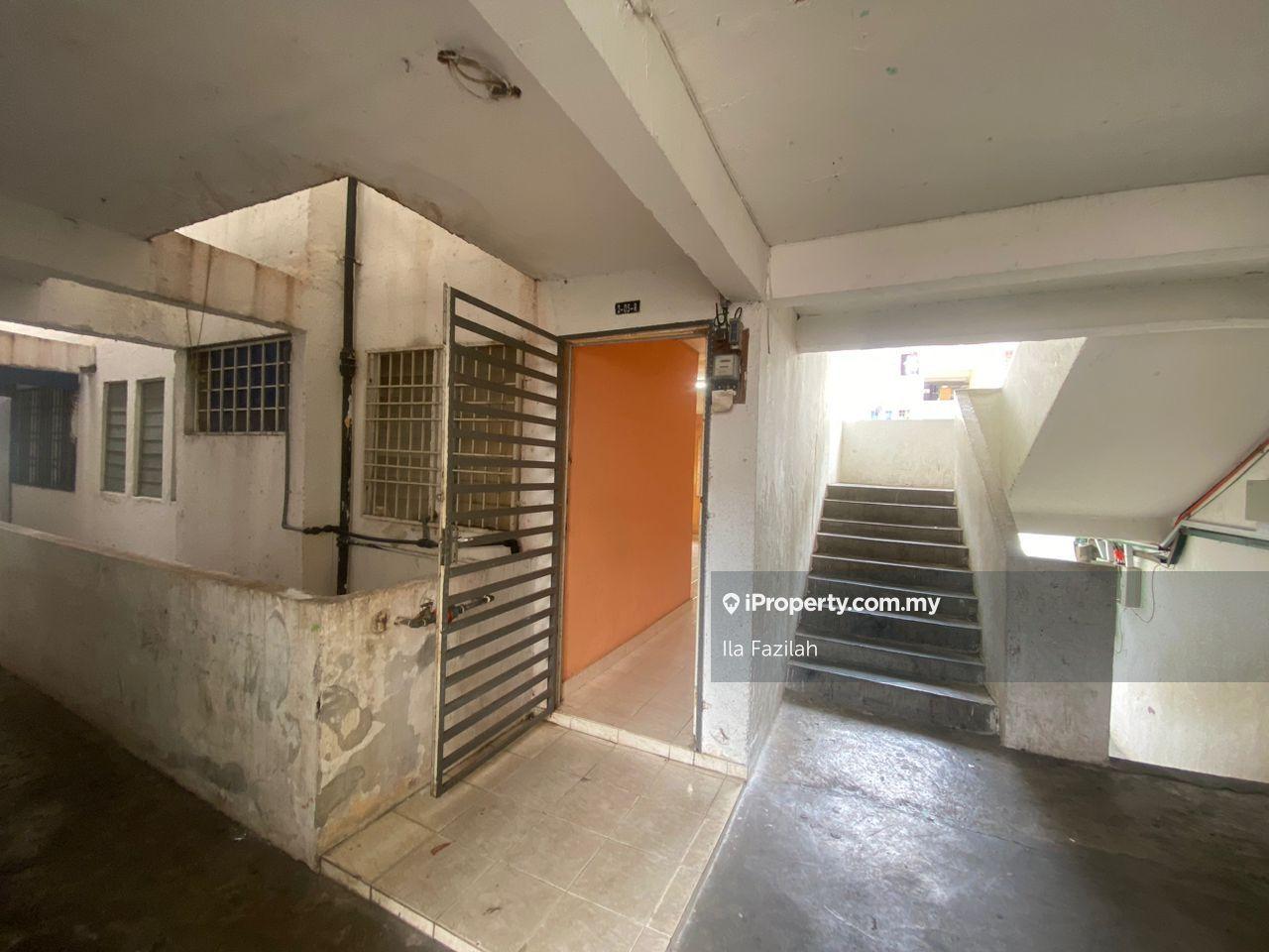 Apartment fully reno