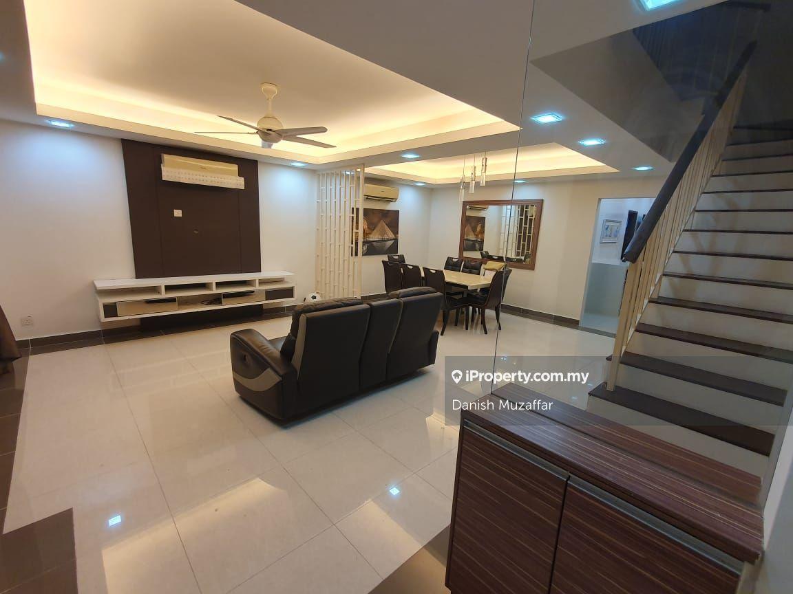 2 Storey Terrace Fully Renovated @ Sunway Batu Caves - For Sale