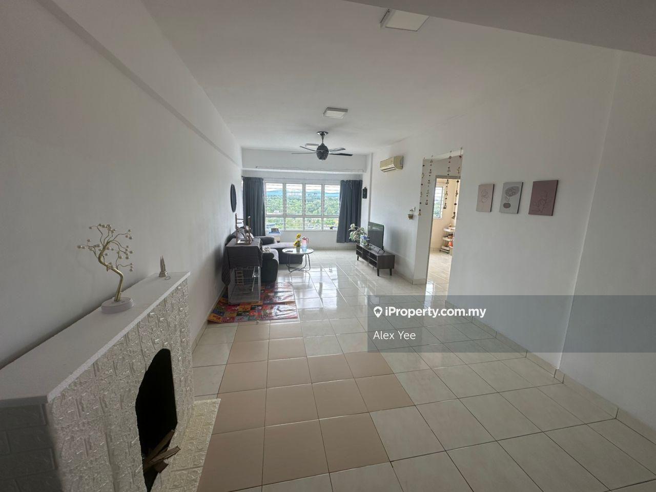 Best deal in town, Rm250psf only, 944sf 3r2b, well kept partly furnish
