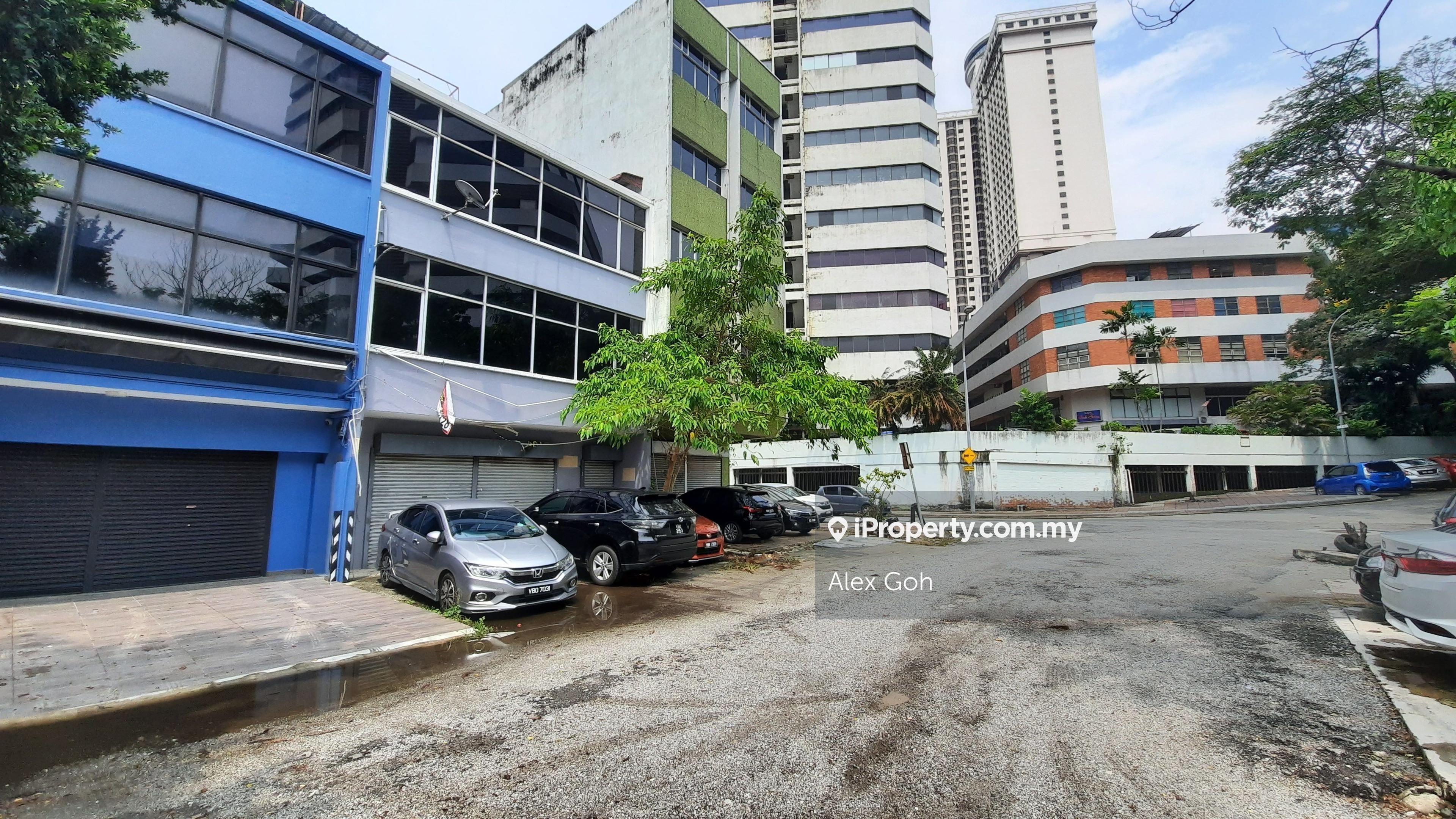 Shop-office for Sale