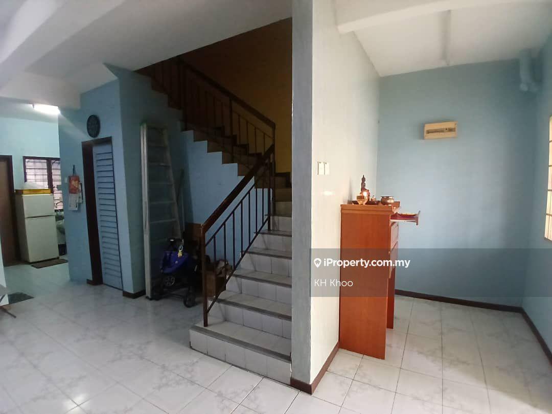 2-Storey Terrace House for Sales @ USJ 1, Taman Subang Permai, USJ