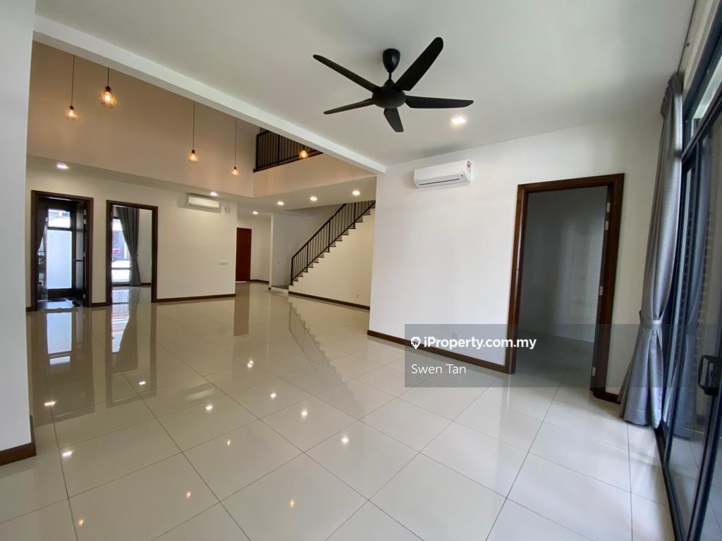 Hermosa Villa for Sale
