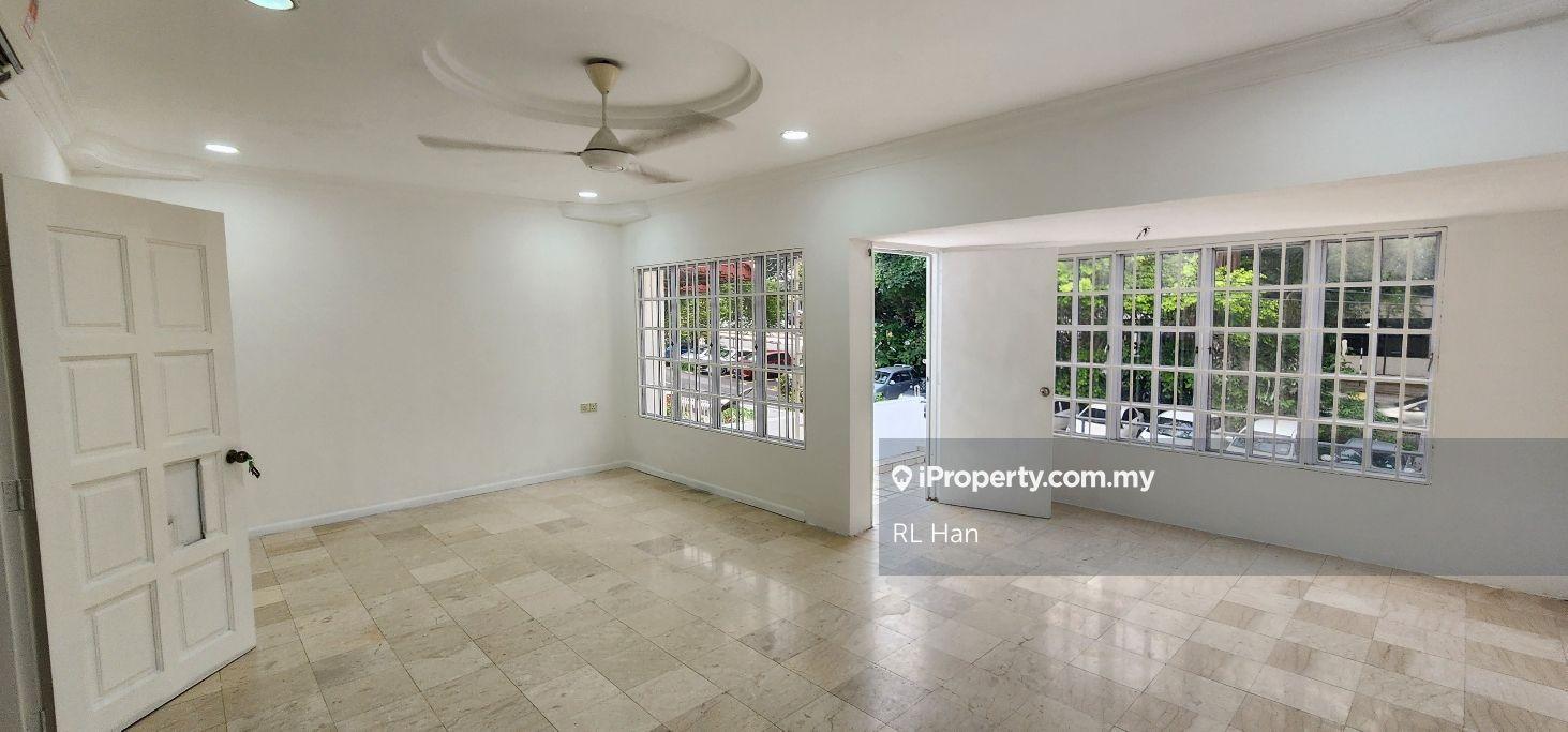 2.5 Storey Terraced House for Sale in Ss12, Subang Jaya