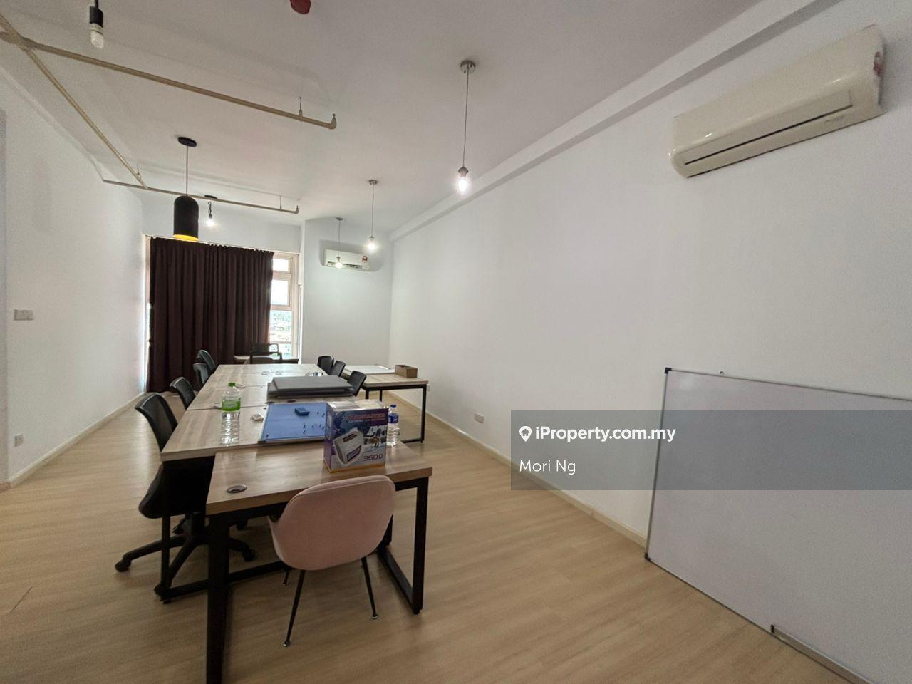 Fully Furnished Office Nexis Soho for Rent