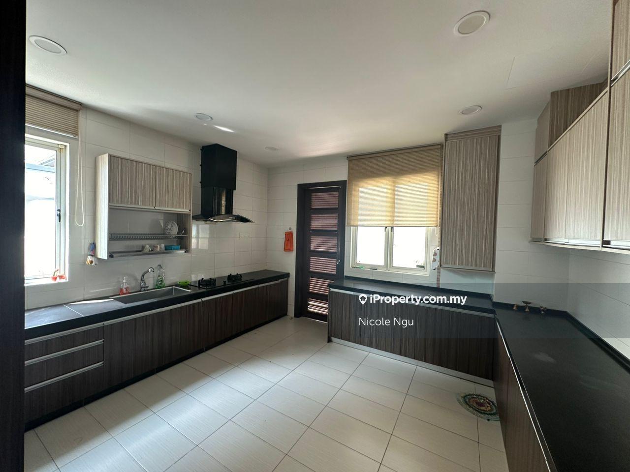 Idaman Hills 3 Sty Bungalow , Facing Open , More Parking