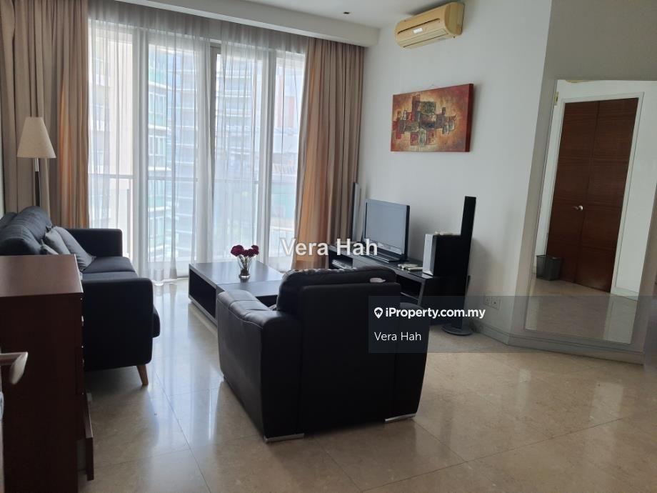 High floor corner unit well kept bright clean nice view unit