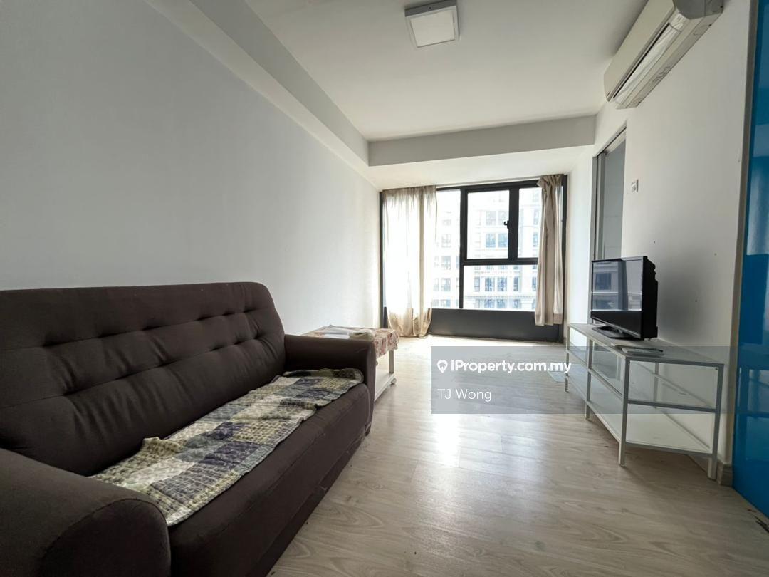 Fully Furnished Studio Empire Damansara For Rent