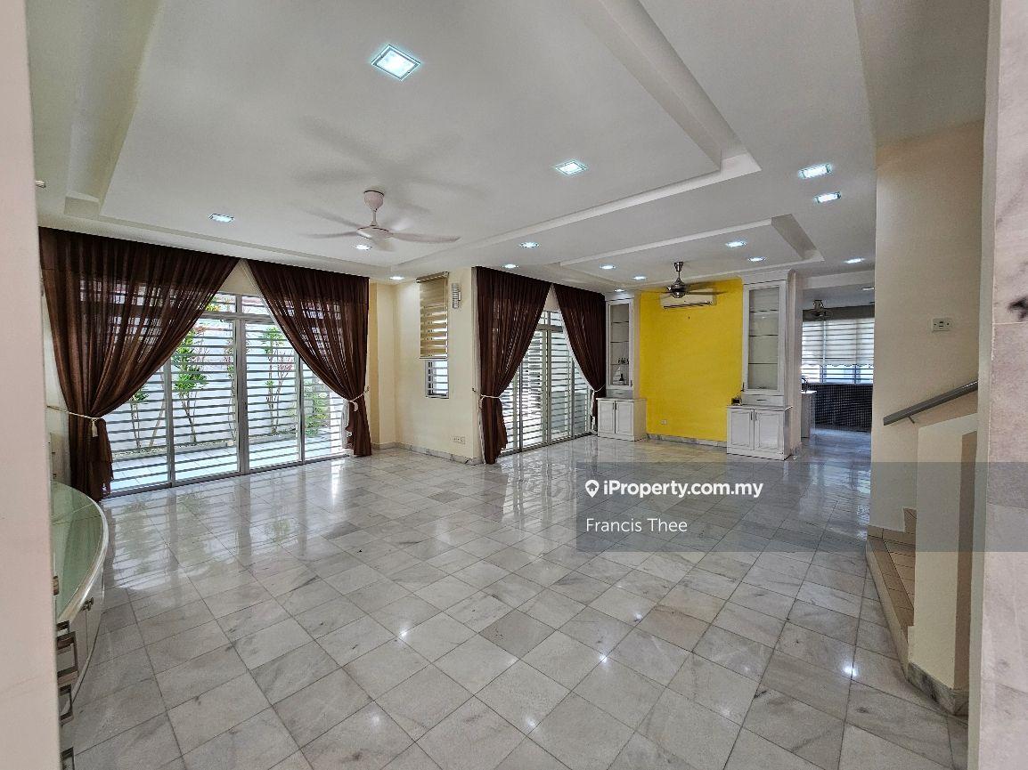 Bandar Mahkota Cheras, Cheras