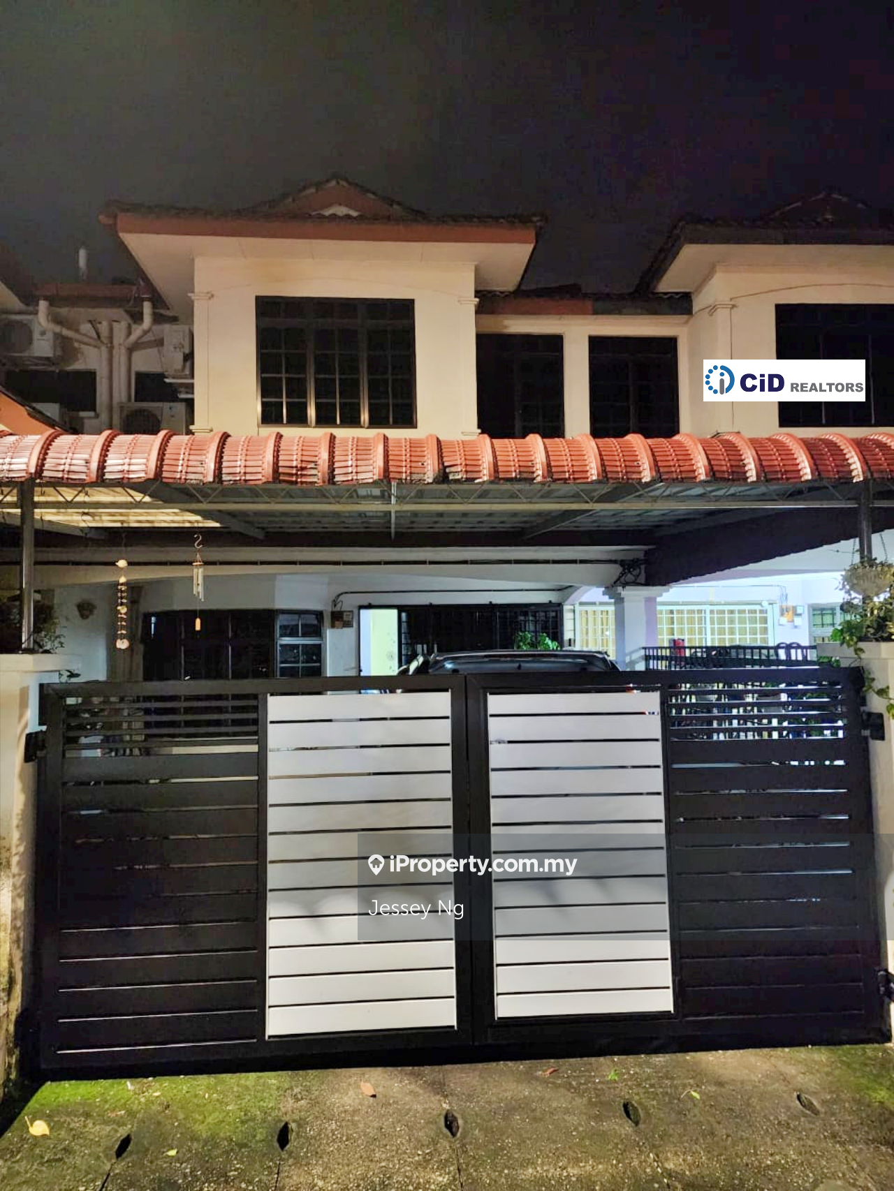 Taman anjung tawas , tasek freehold house for sale