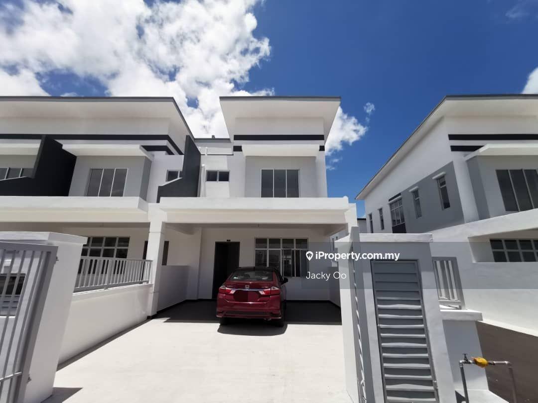 Desaru@taman sri penawar double storey terrace fully furnished