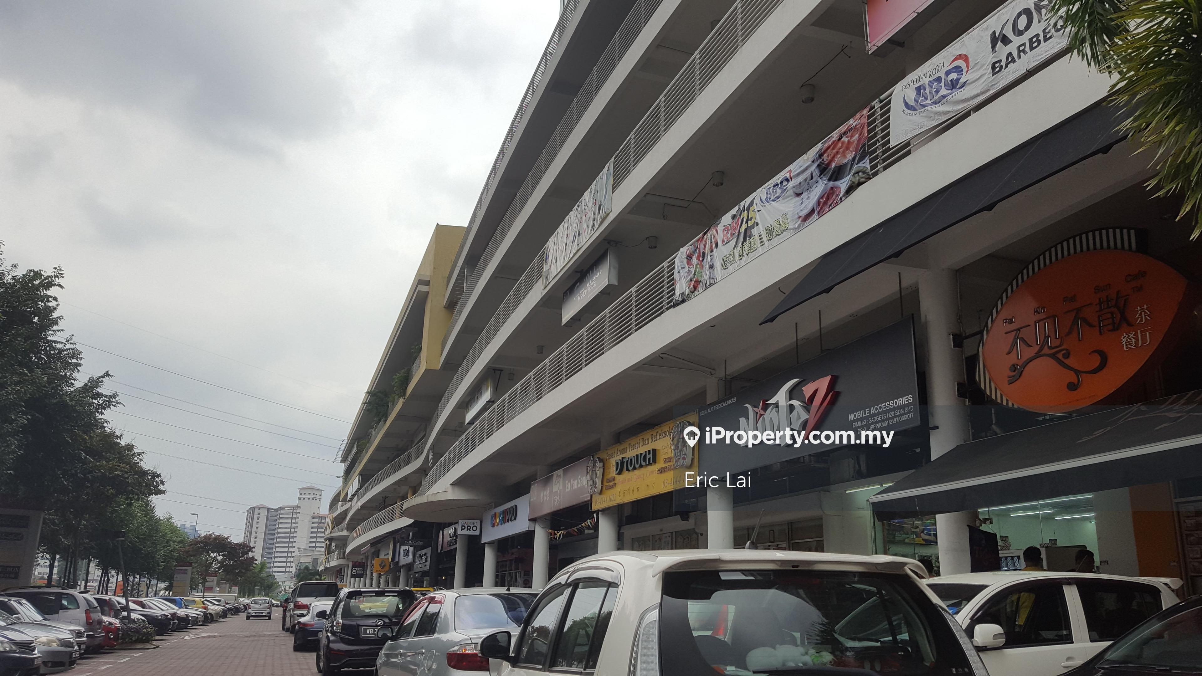 Facing main road. Walking distance Banks & Malls. Fully Tenanted