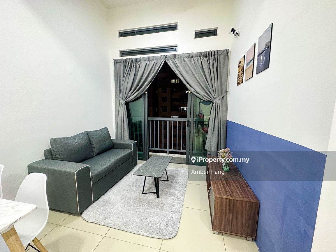 Edge 360 studio unit for rent jelutong