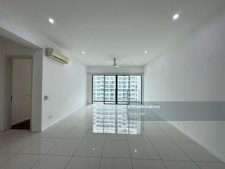 Corner unit ,3 car parks