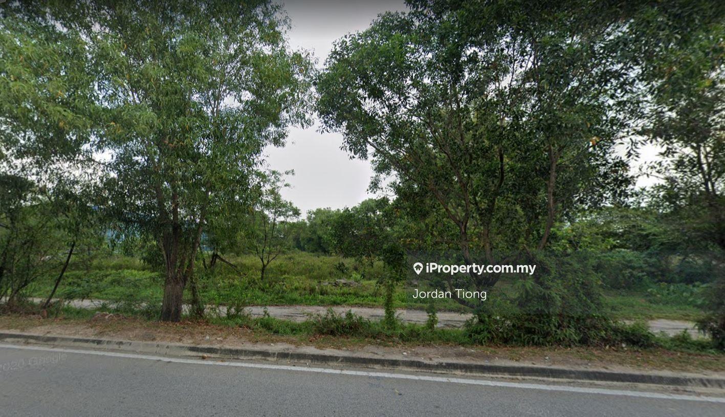 Bukit Kemuning Industrial land for Sale