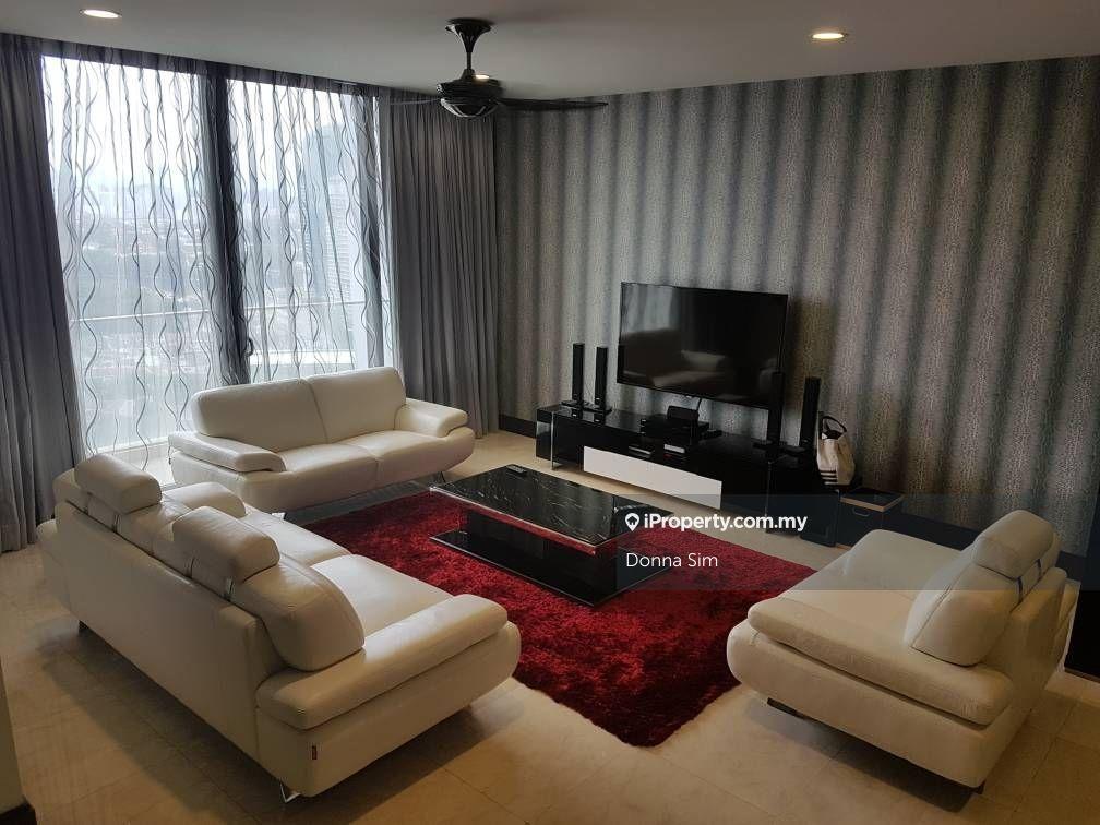Nice unit in a quiet location and easy access to shops and ammenities