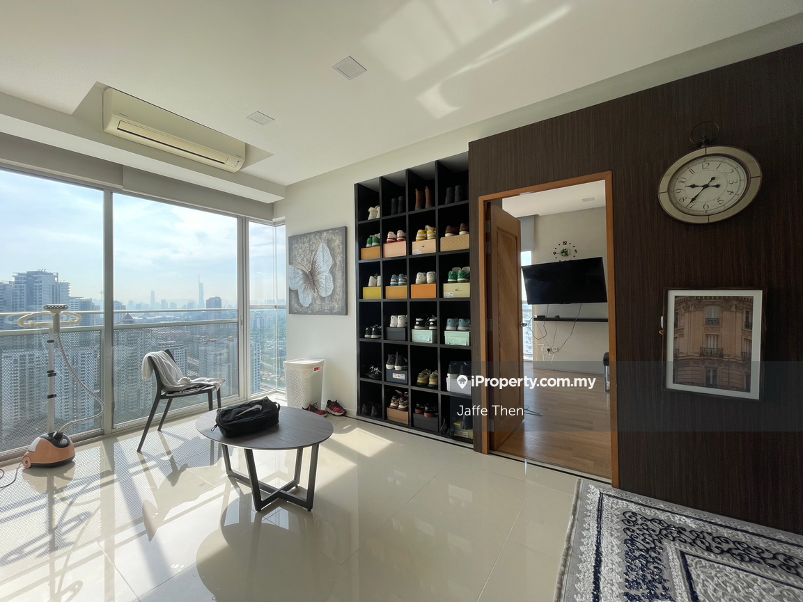 Verve suites Mont Kiara High Floor corner unit