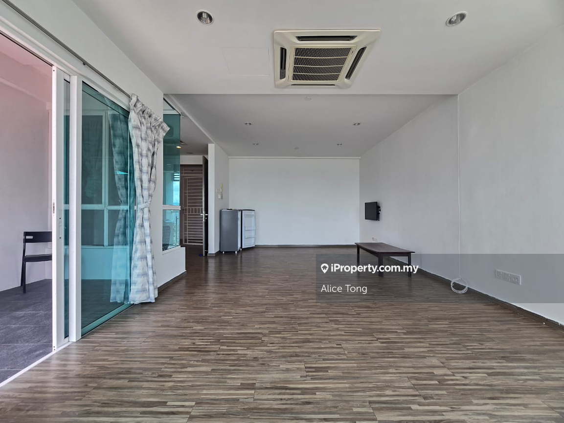 Zetapark studio partially furnished