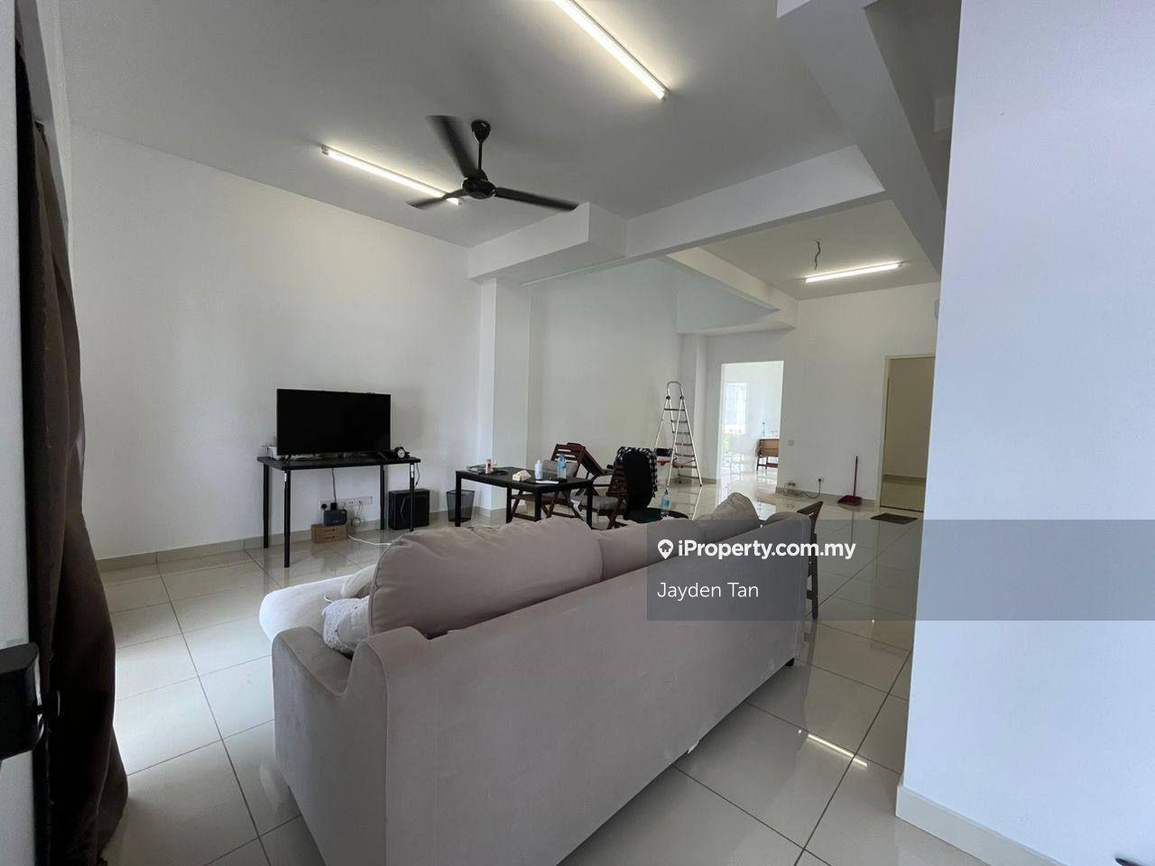 Eco Horizon, 2331sf, South Facing, With Balcony, Partly Furnished