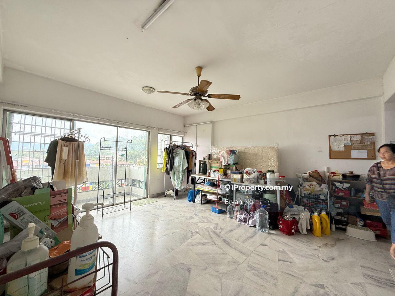 Kept Well Condition , Non Bumi Lot, Below Market Prices , Two Balcony