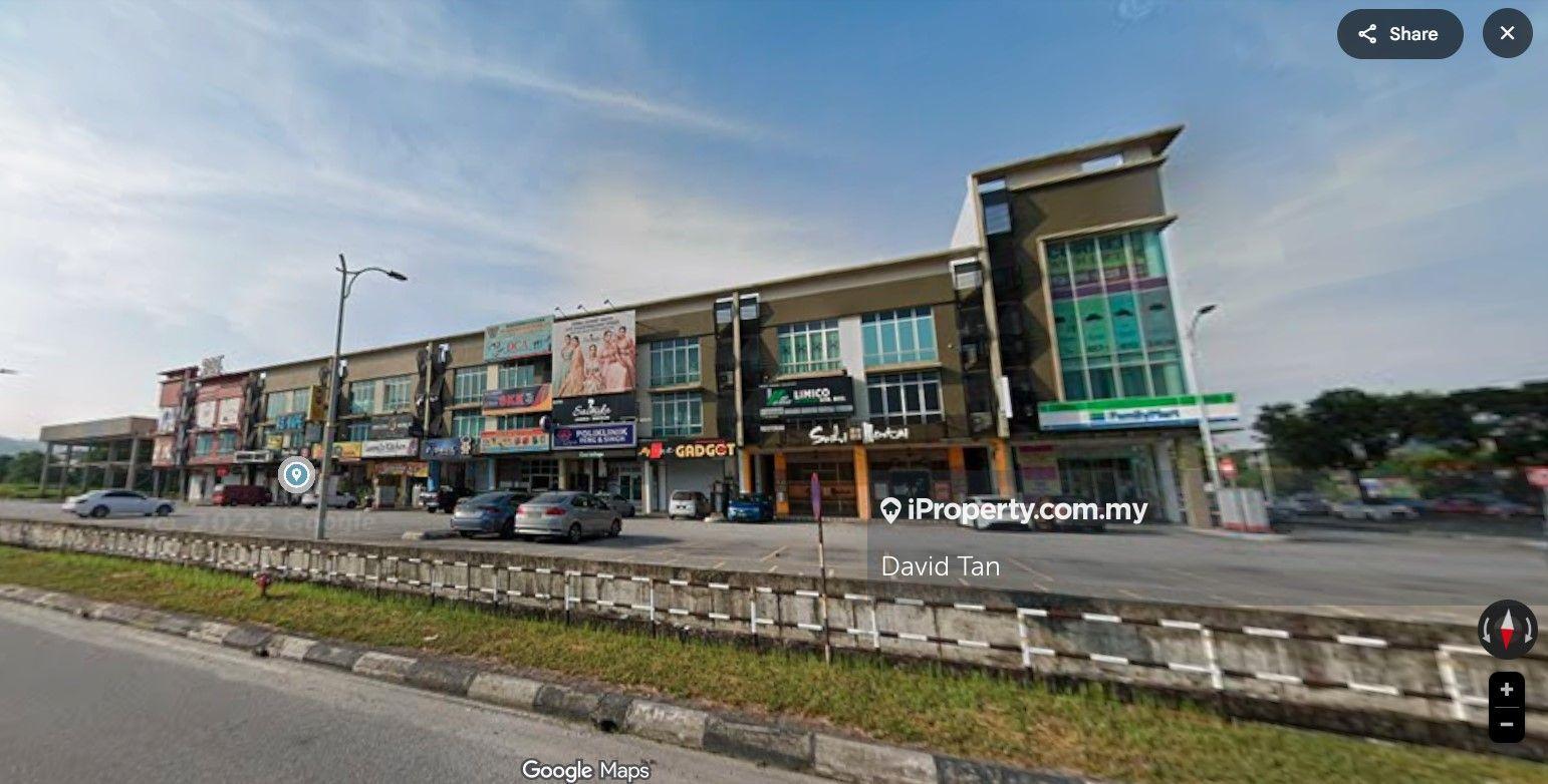 Rawang Reef 2 Ground & 1st Floor, Taman Jati, Setia Rawang, Batu 17