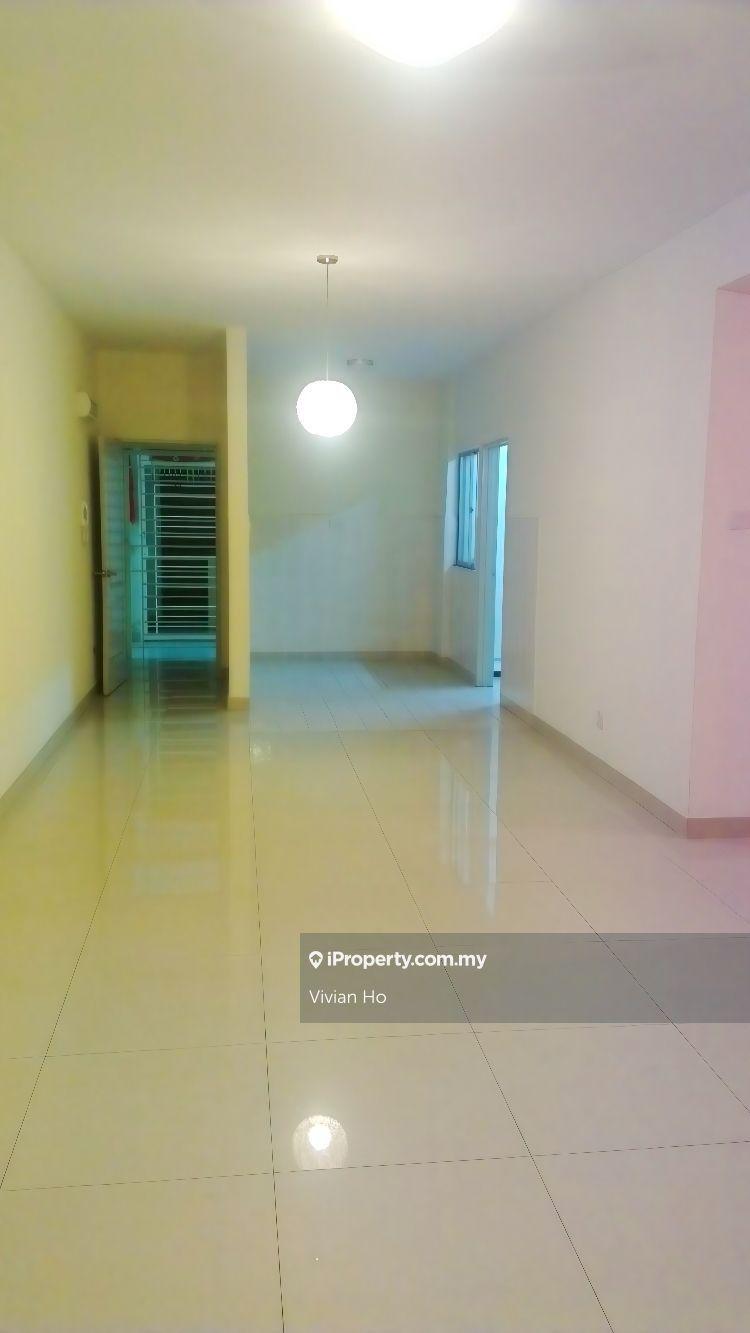 Strategically positioned, residence with comprehensive amenities. 
