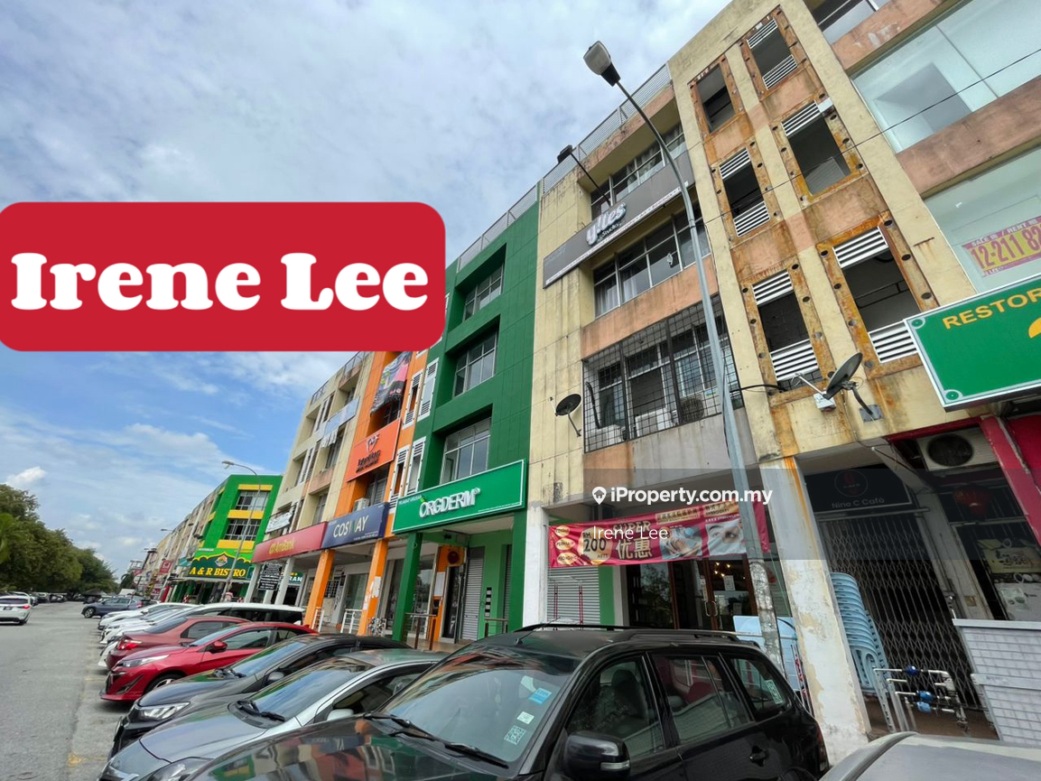 Prime location bandar mahkota cheras traders square Balakong sg long