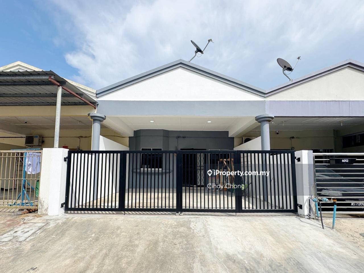 Single Storey Terrace Intermediate House 