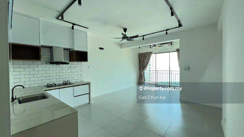 3 residence @ jelutong seaview partially furnished georgetown