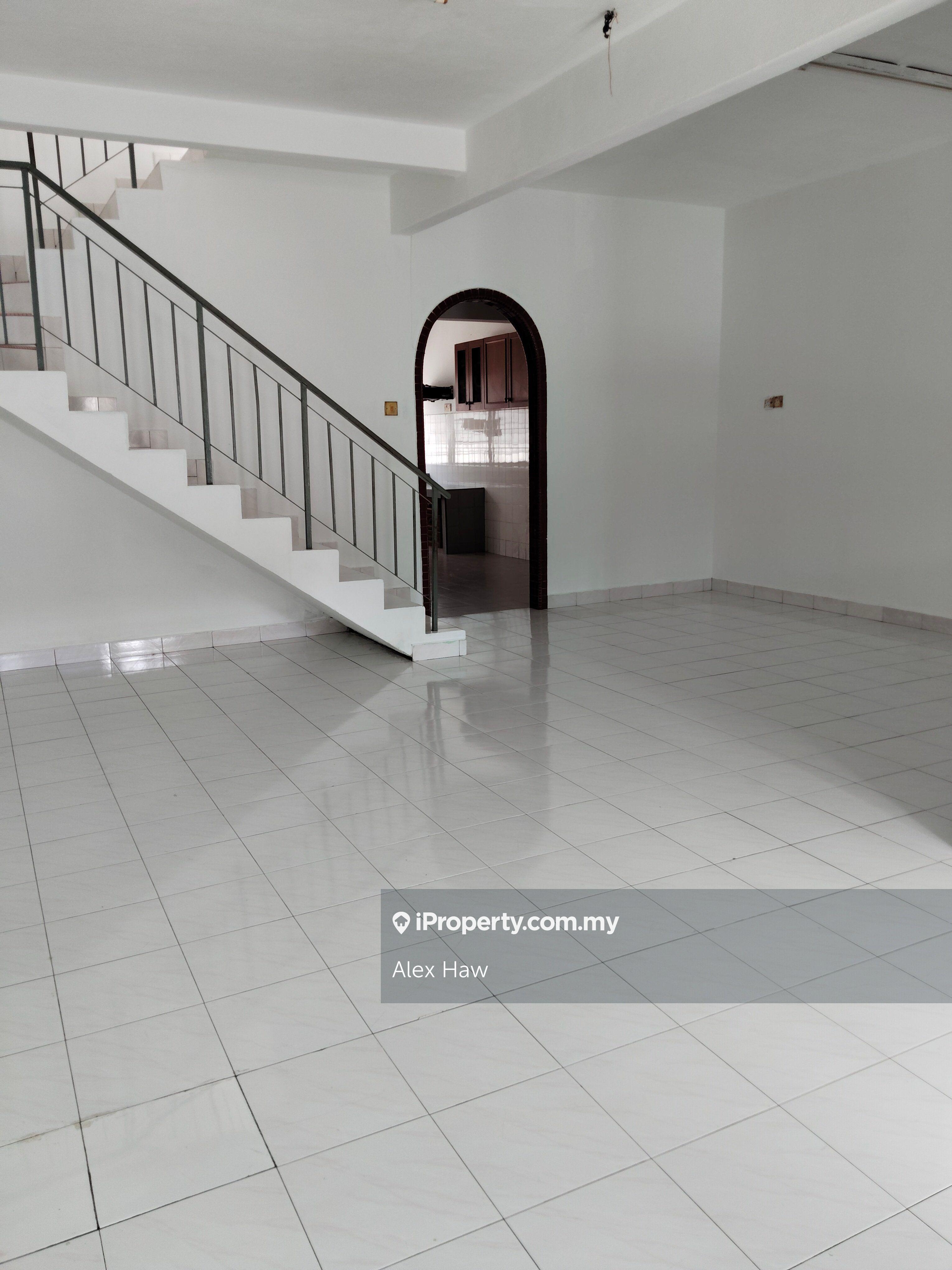 2 Storey Taman Usaha Jaya Kepong, Actual, Reno, Well Keep, Low Deposit