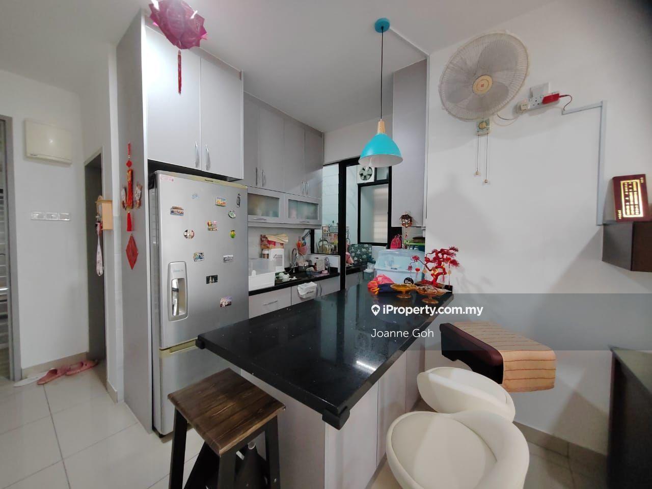 Second Room For Rent For Female Only Nearby MRT 2 Station