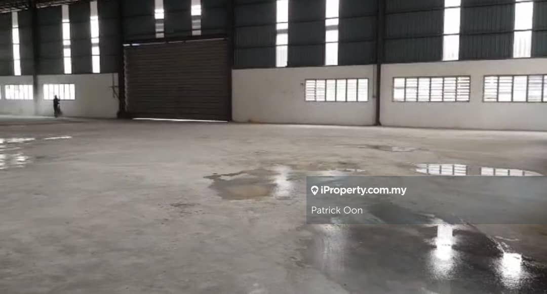 1.5 Storey Semi D Factory @ Bukit Angkat Kajang