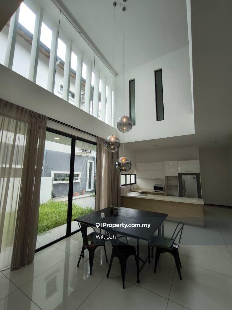 3 Storey Bungalow at Senibong Cove @ Isola Grandeur