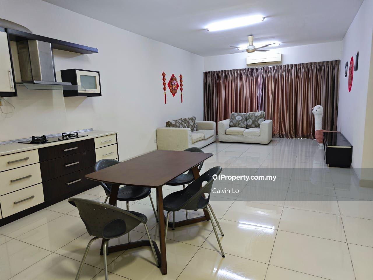 Rm2500 for a Fully Furnished Apartment @ Setiawalk near LRT, Puchong