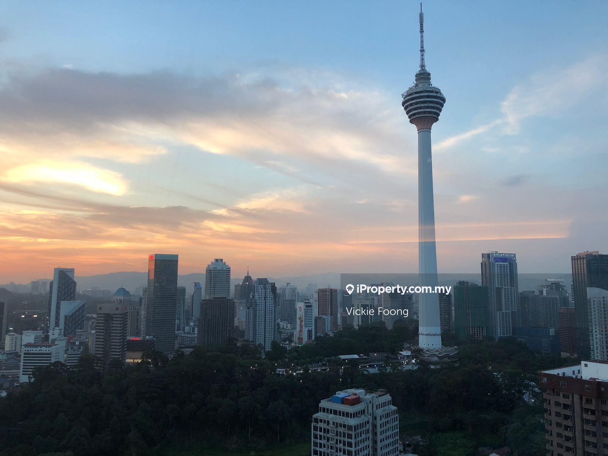 Below market high floor corner unit for sale