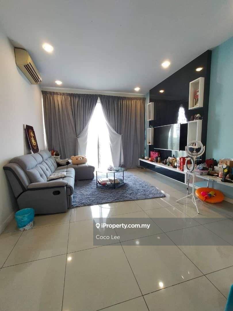 The Water Edge Apartment