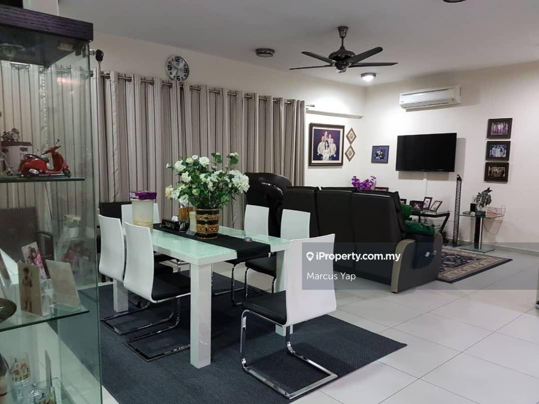 Corner unit sell below market value, many units on hand