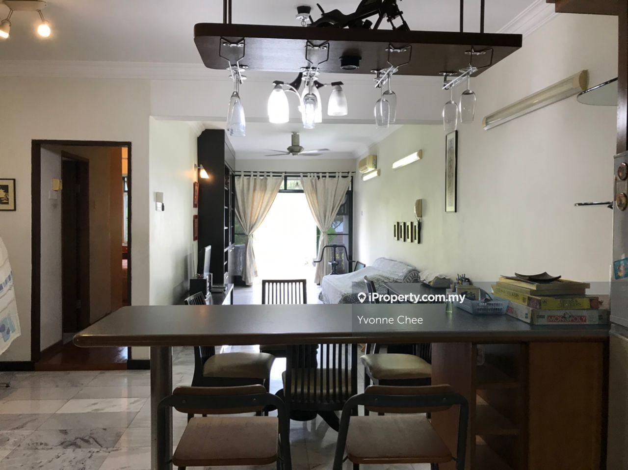 Fully furnish seaview