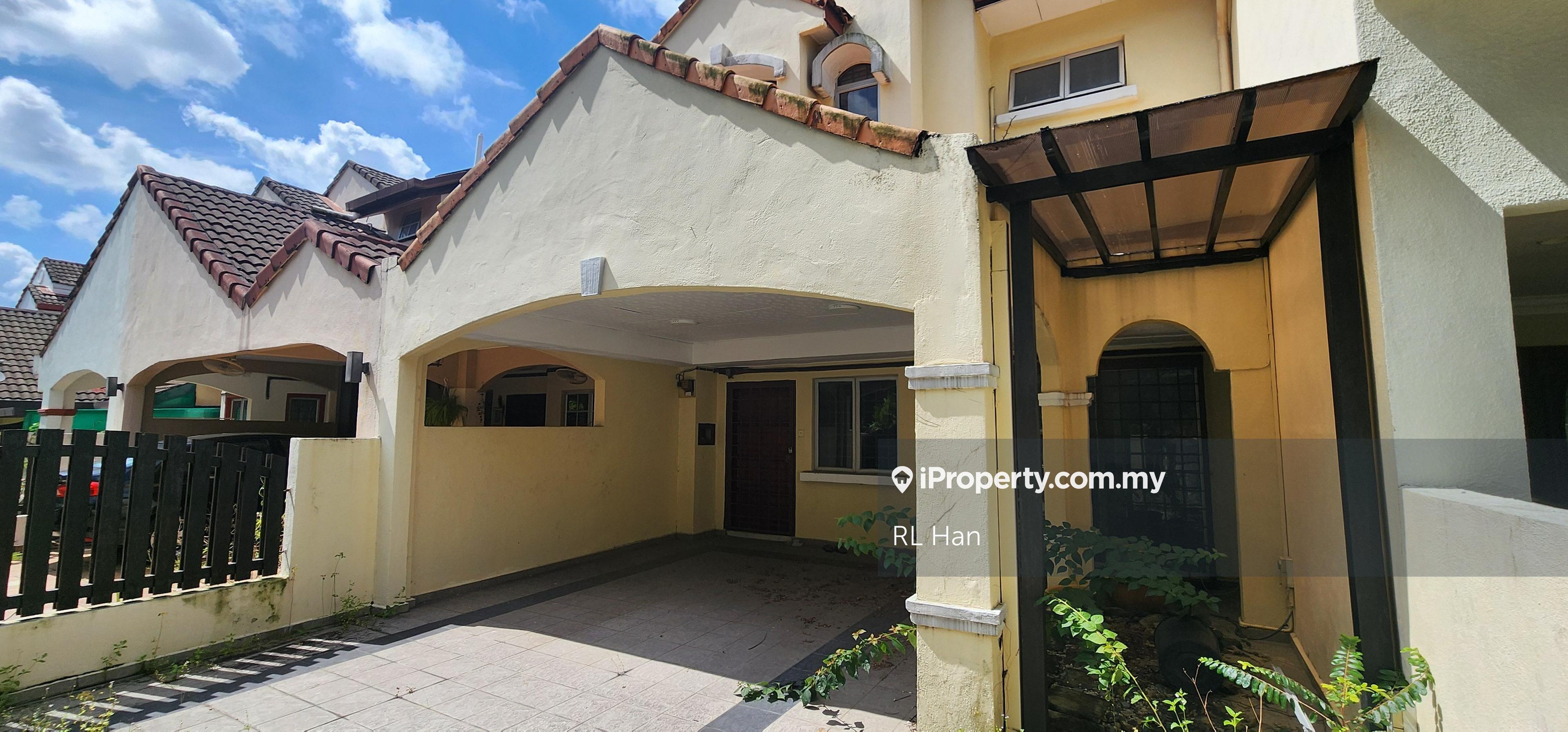 Newly furbished unit-End lot
